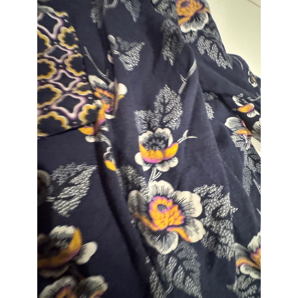 Vera Bradley Floral Geometric Mixed Print Button Down Shirt and Pant Navy‎  XXL - Picture 4 of 7
